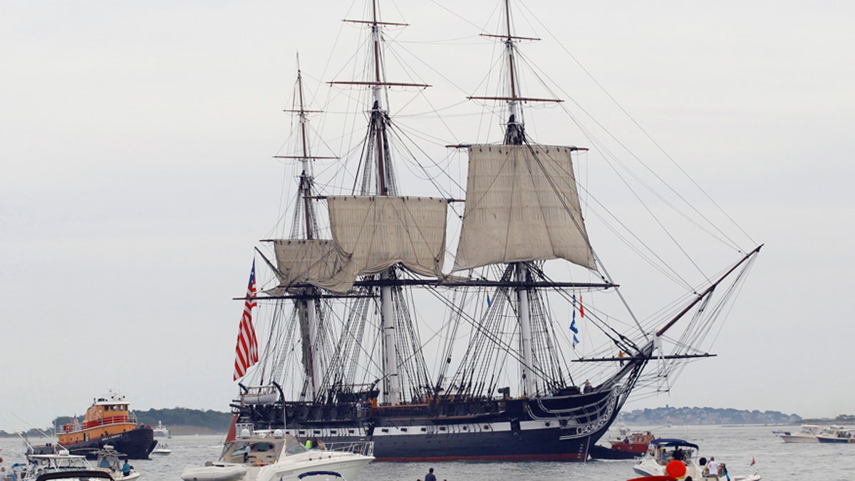 The USS Constitution sets sail under her own power for the first time since 1997 to commemorate the 200th anniversary of her victory over HMS Guerriere during the War of 1812, in Boston Harbor in Boston, Massachusetts August 19, 2012. REUTERS/Jessica Rinaldi (UNITED STATES - Tags: SOCIETY ANNIVERSARY MILITARY CONFLICT) - RTR36Z43
