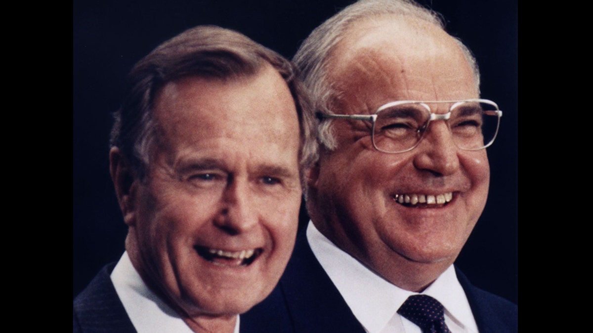 Kohl and George HW Bush Reuters