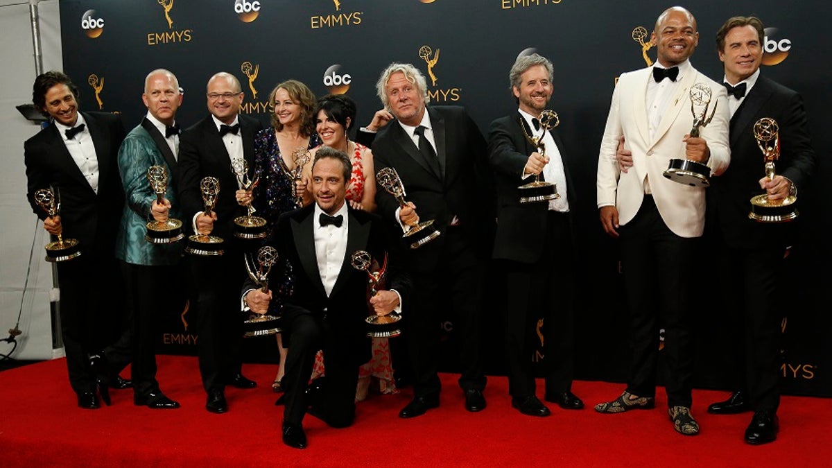 27dce0a8-AWARDS-EMMYS/