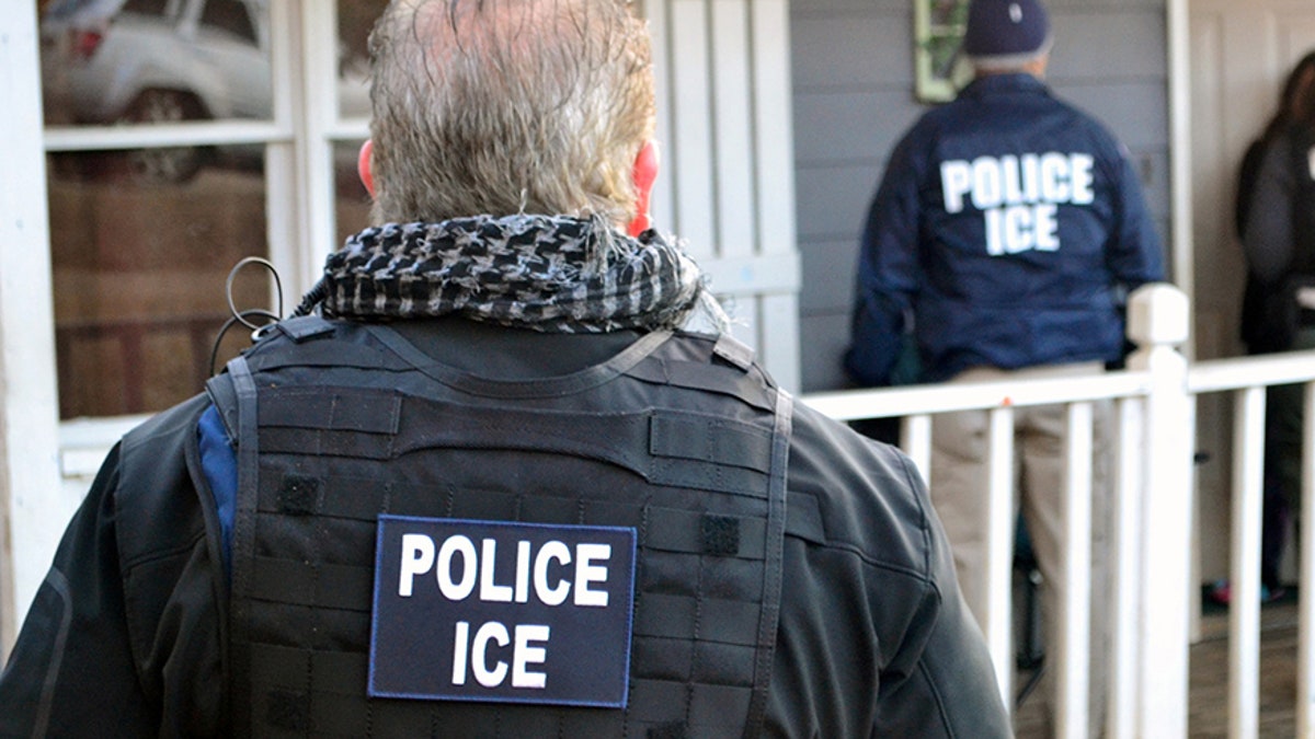 U.S. Immigration and Customs Enforcement (ICE) officers conduct a targeted enforcement operation in Atlanta, Georgia, U.S. on February 9, 2017. Picture taken on February 9, 2017. Courtesy Bryan Cox/U.S. Immigration and Customs Enforcement via REUTERS ATTENTION EDITORS - THIS IMAGE WAS PROVIDED BY A THIRD PARTY. EDITORIAL USE ONLY. - RC17533307A0