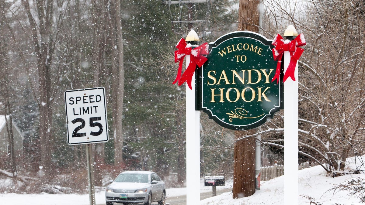 Sandy Hook Elementary school sign