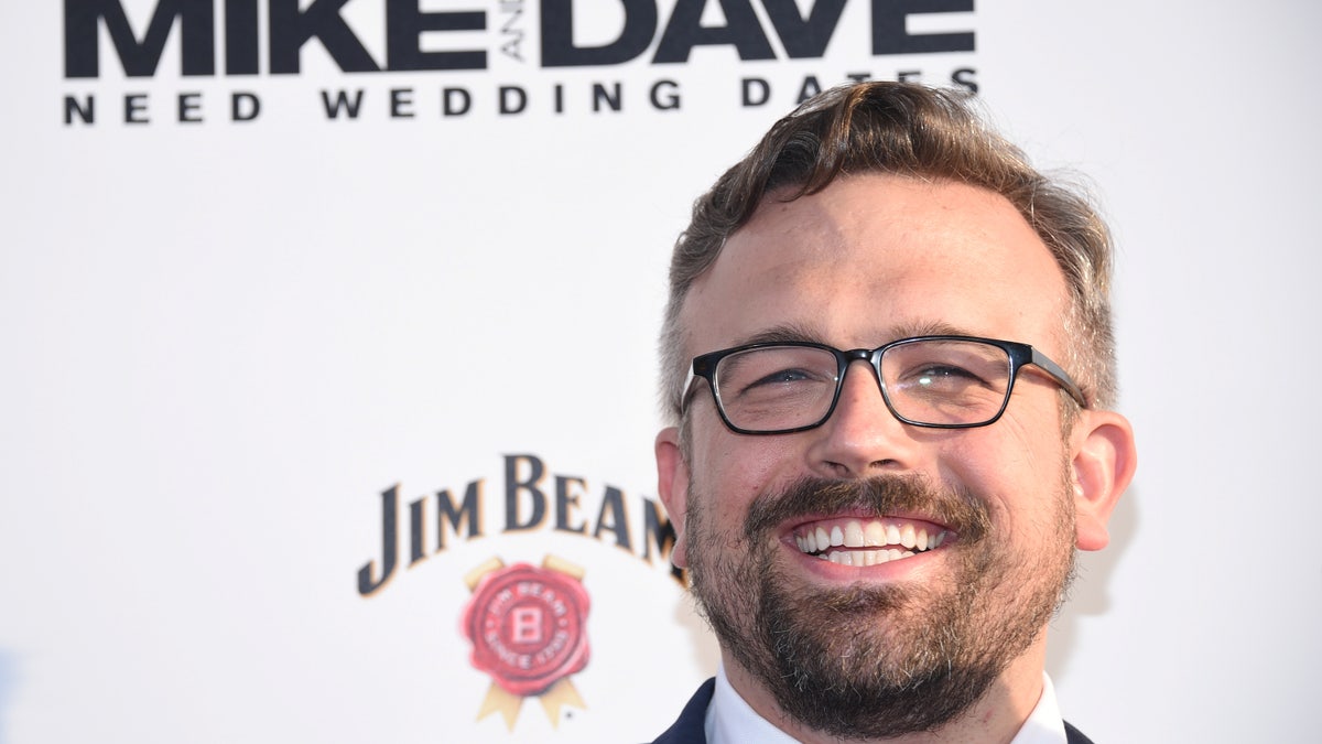 FILM-MIKEANDDAVE/PREMIERE