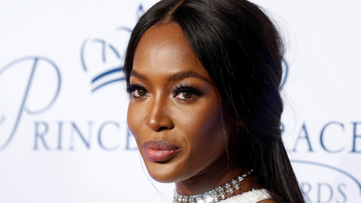 Model Naomi Campbell arrives for the 2016 Princess Grace Awards Gala in the Manhattan borough of New York, New York, U.S., October 24, 2016.   REUTERS/Carlo Allegri - RTX2QACV