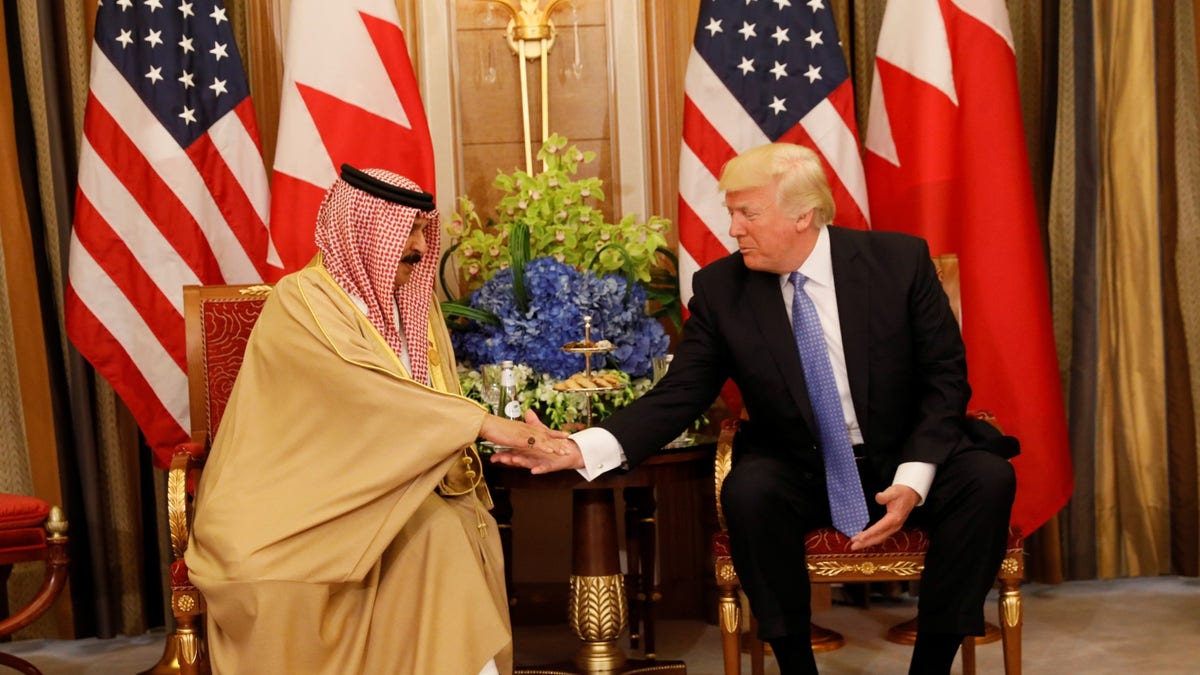 Trump Bahrain Meeting