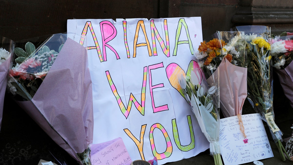 Manchester Mourning Reuters