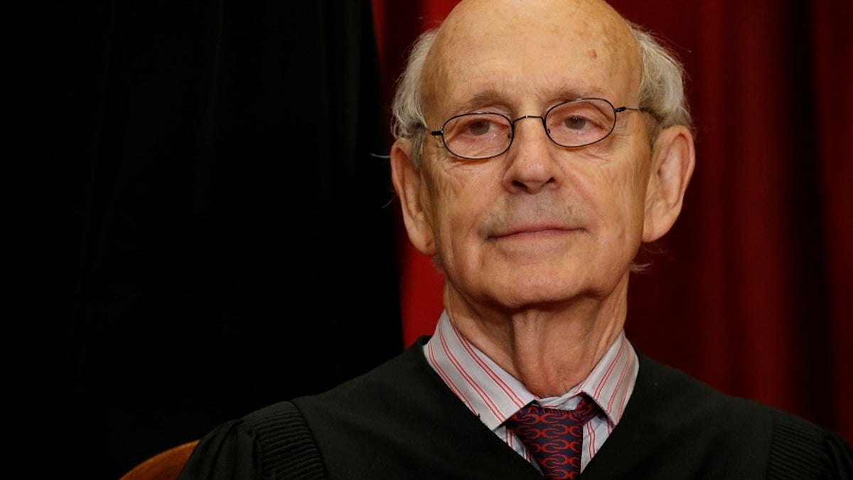 U.S. Supreme Court Justice Stephen Breyer participates in taking a new family photo with his fellow justices at the Supreme Court building in Washington, D.C., U.S., June 1, 2017. REUTERS/Jonathan Ernst - RC1D9F7ED140