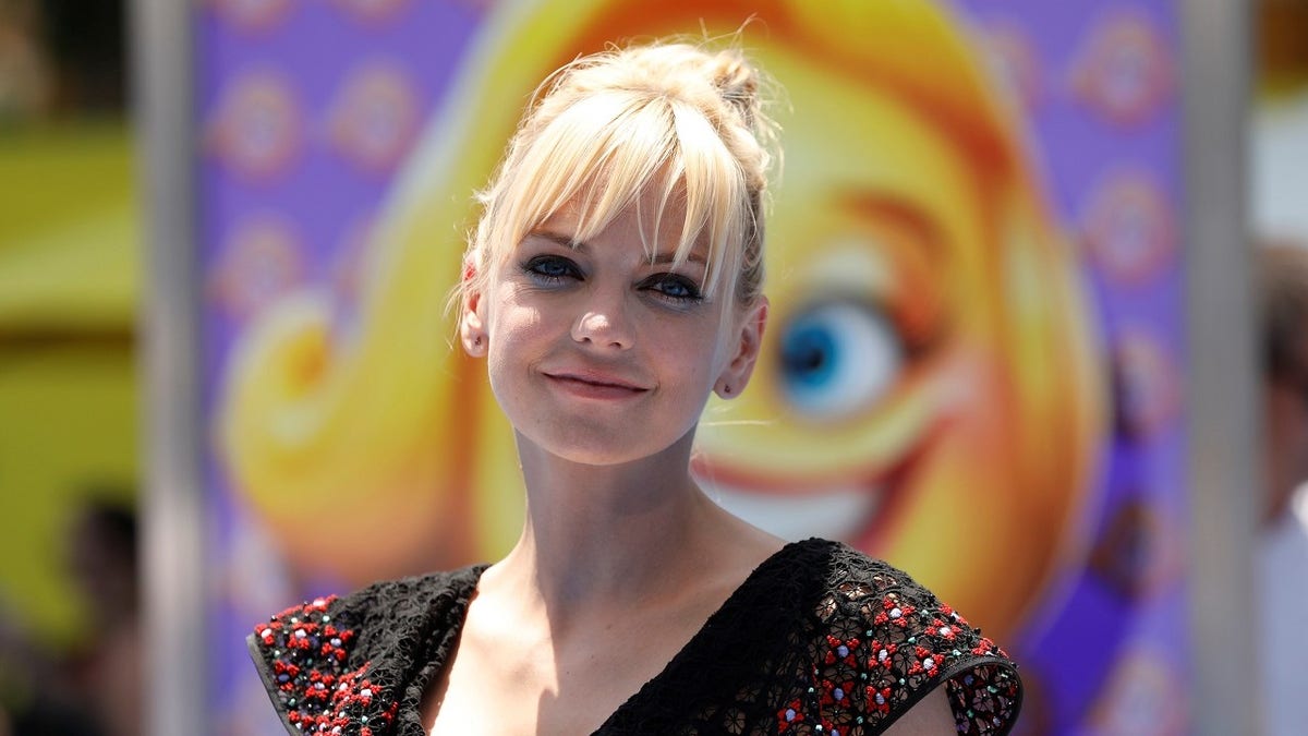 Cast member Anna Faris attends the premiere for