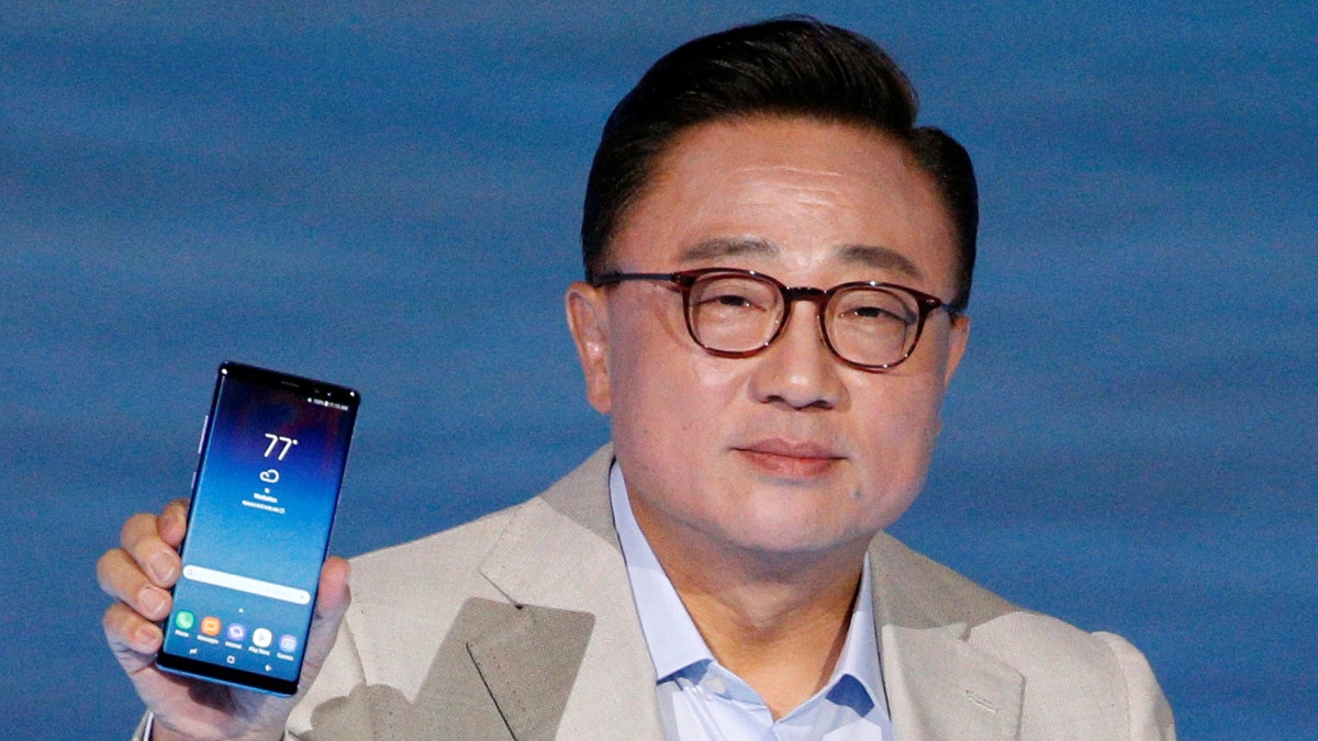 Samsung unveils Galaxy Note8 at New York event | Fox News