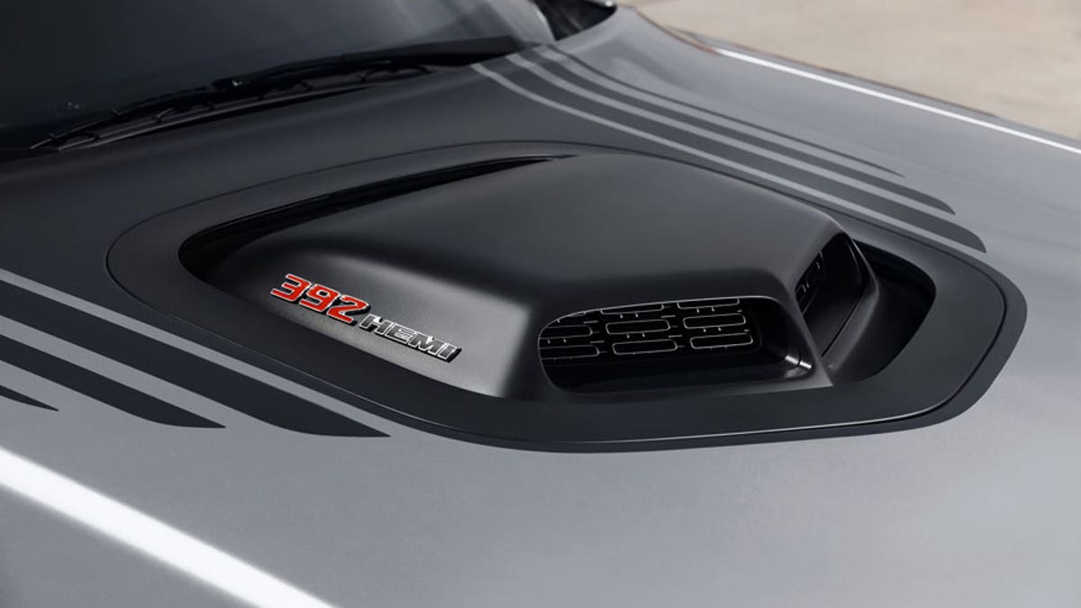 59ff72ac-2015 Dodge Challenger 392 HEMI® Scat Pack Shaker