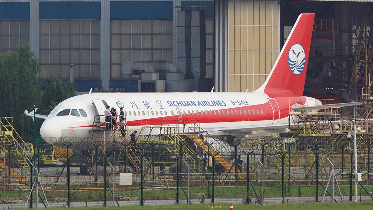 sichuan airlines reuters