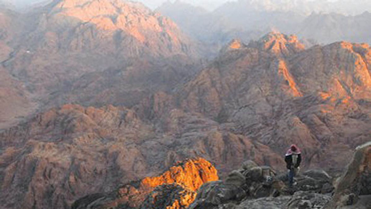 The mountains and desert of Sinai provide a rugged backdrop for the illicit arms auctions. (Reuters)