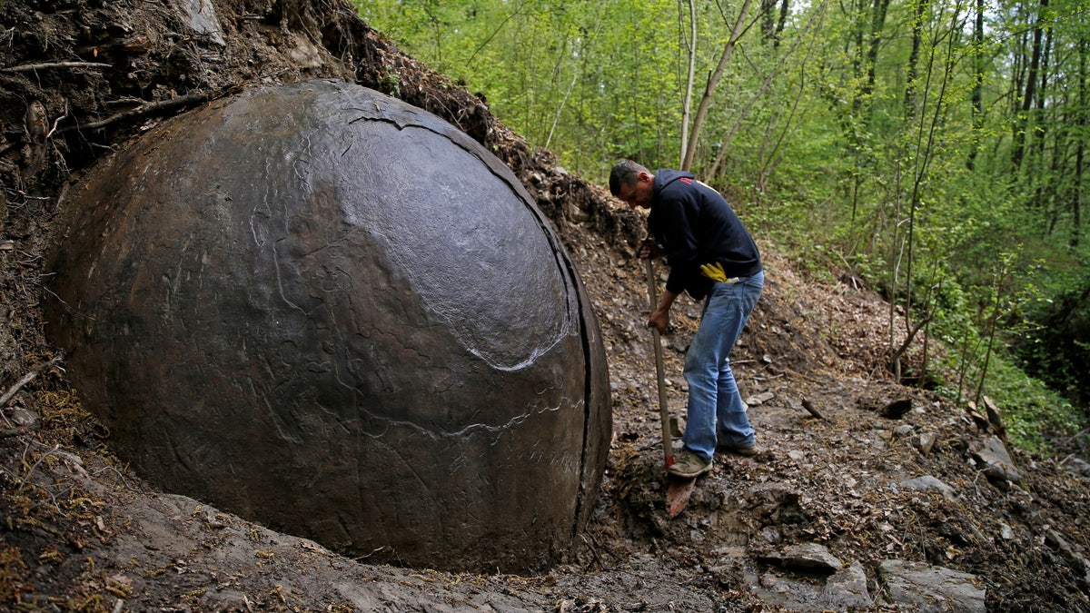 BOSNIA-STONE/