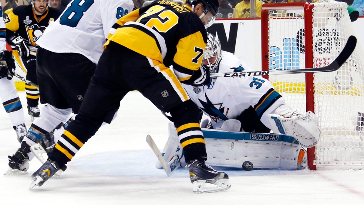 San Jose tetap hidup di Final Piala Stanley dengan kemenangan Game 5 atas Pittsburgh