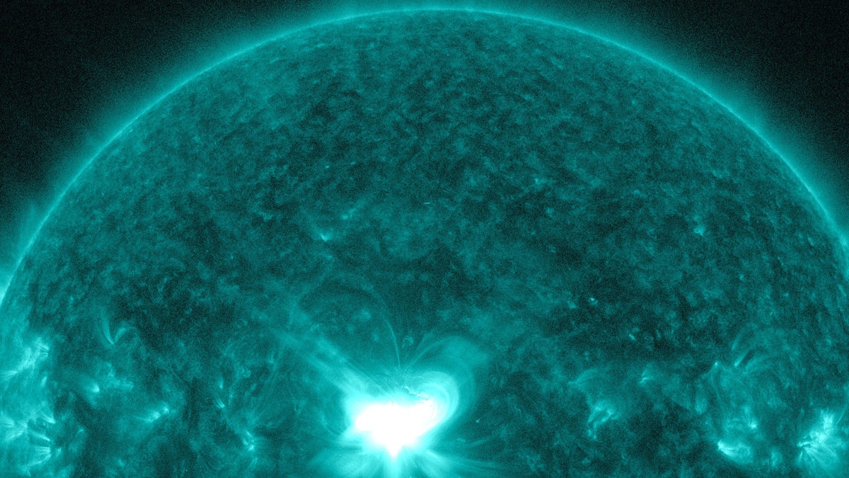 SPACE-SOLARSTORMS