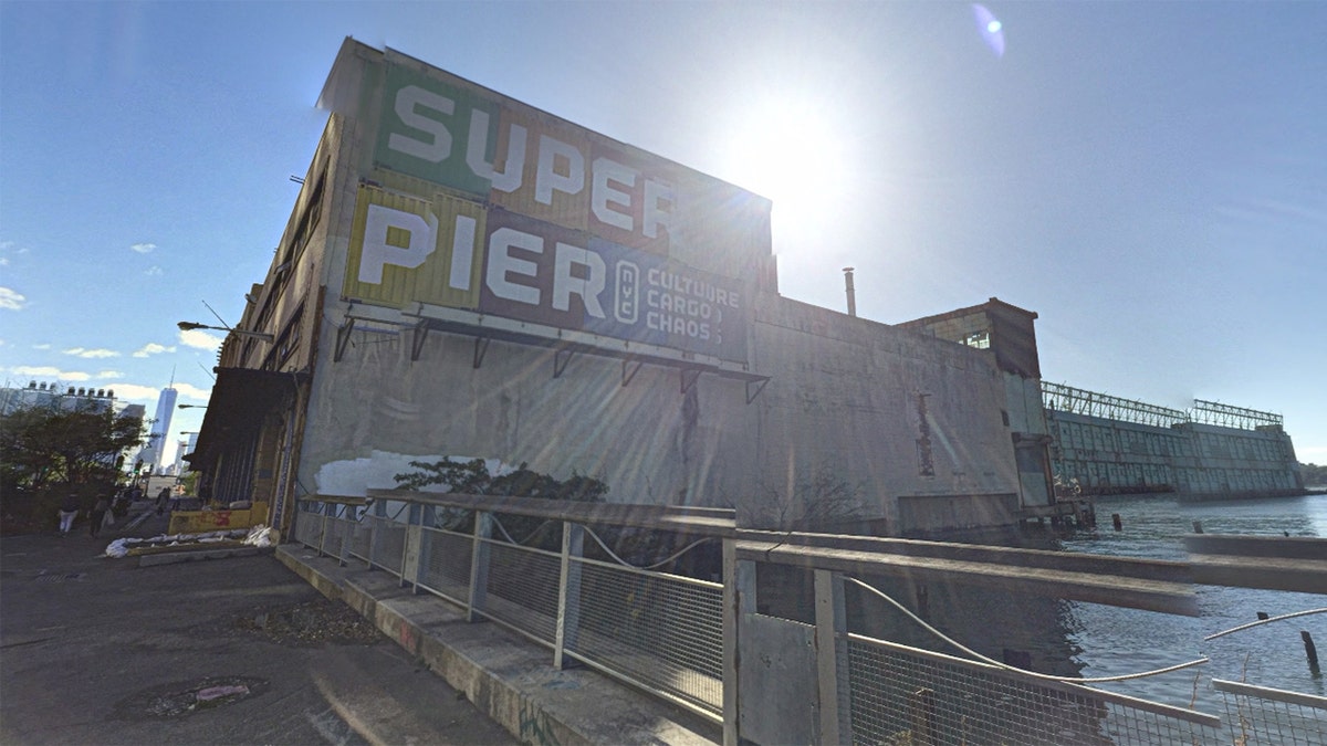 super pier google street view