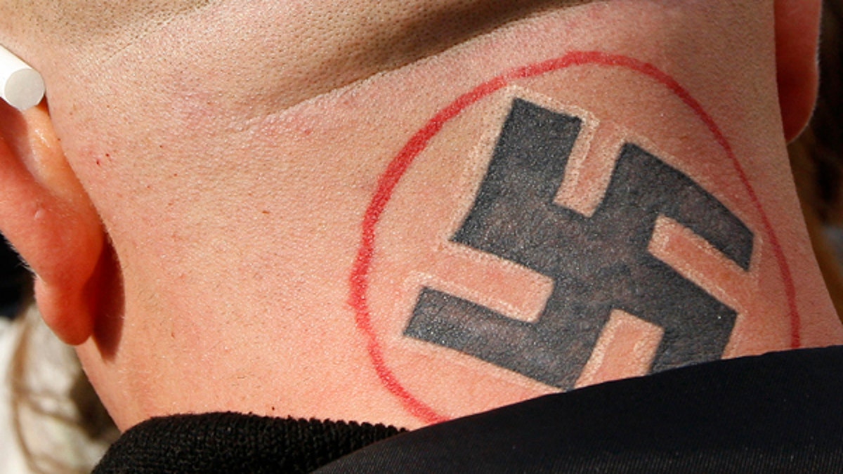 swastika tatt