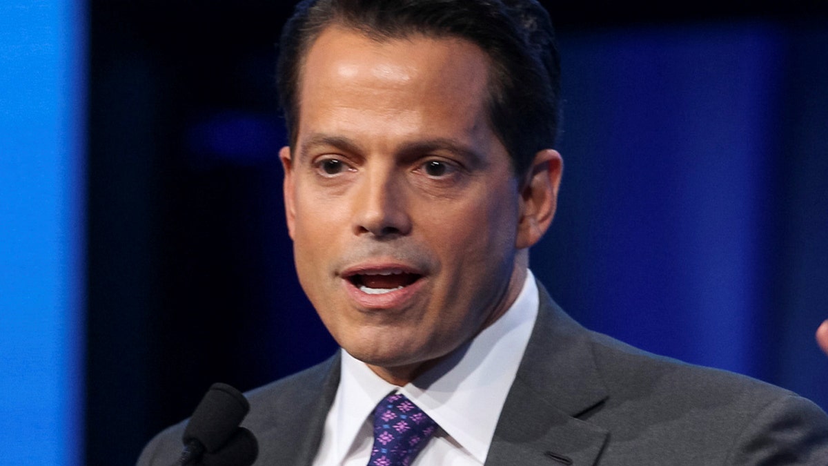 Anthony Scaramucci, Founder and Co-Managing Partner at SkyBridge Capital, speaks during the opening remarks during the SALT conference in Las Vegas, Nevada, U.S. May 17, 2017. REUTERS/Richard Brian - RTX3690L