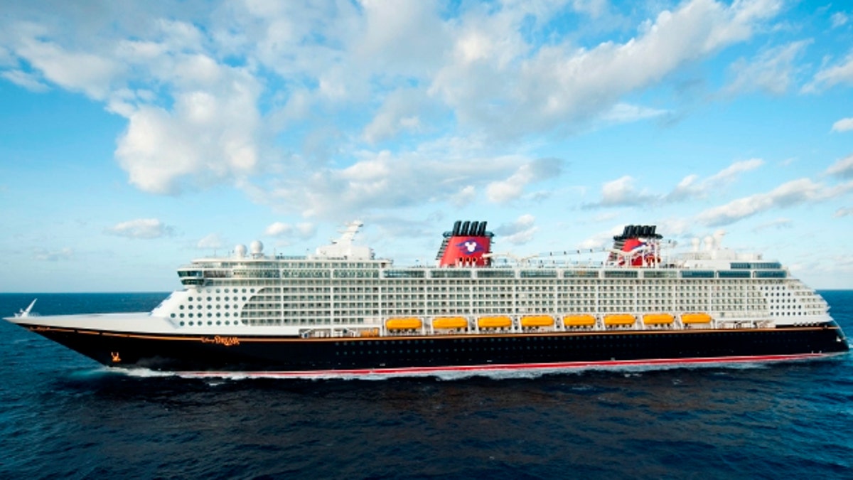 DISNEY DREAM AT SEA