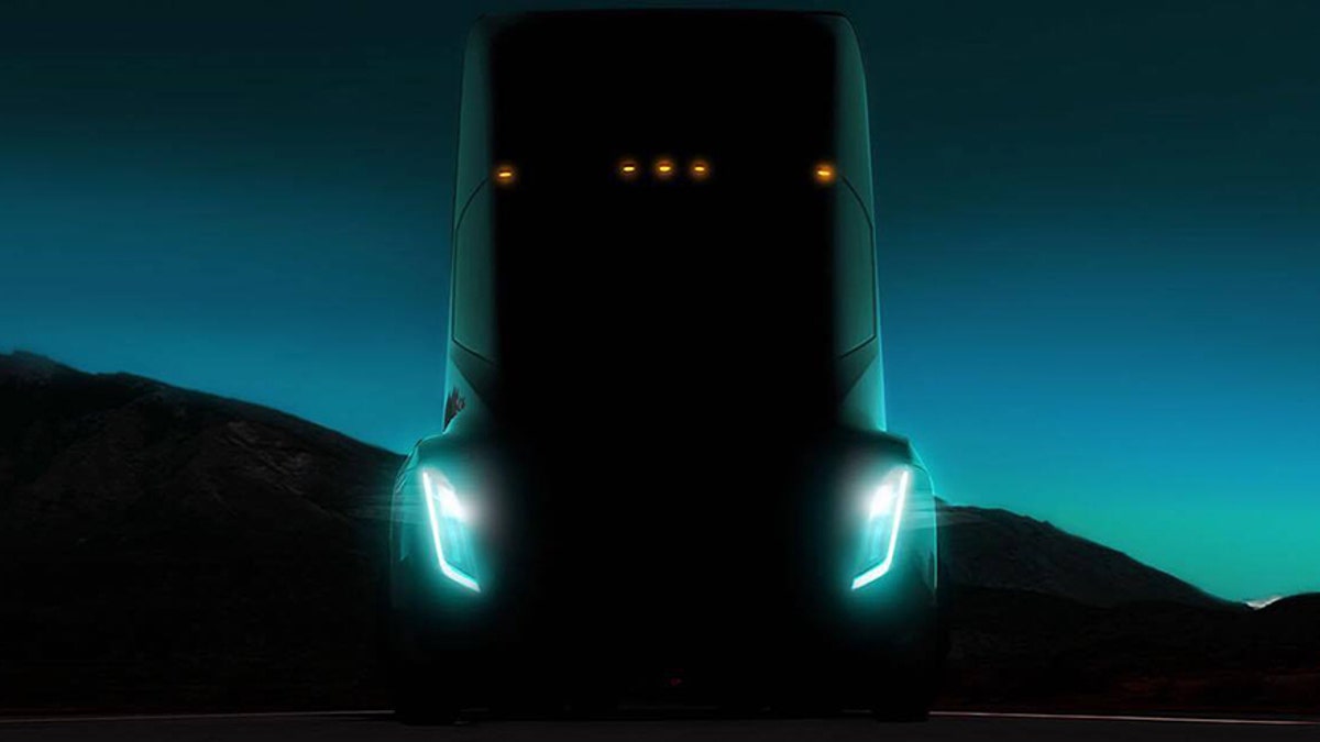 TESLA SEMI