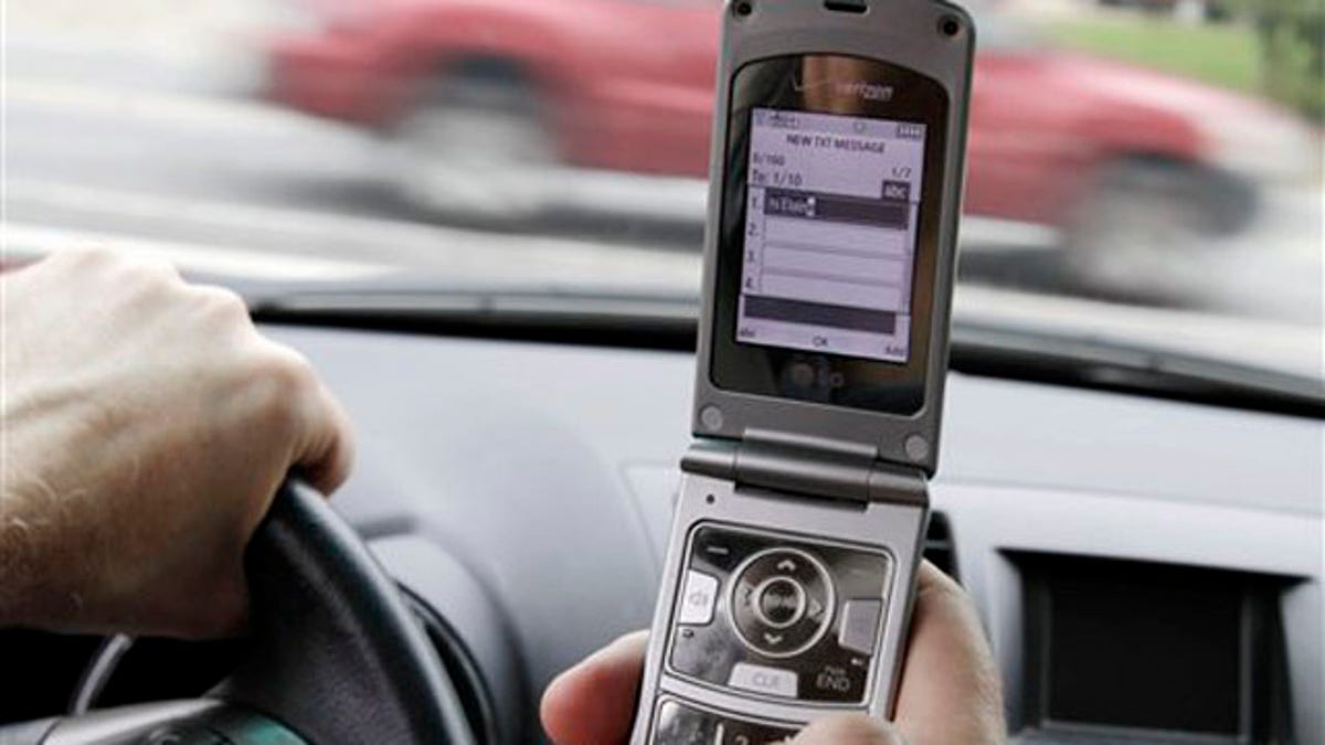 9272f99d-Drivers Texting