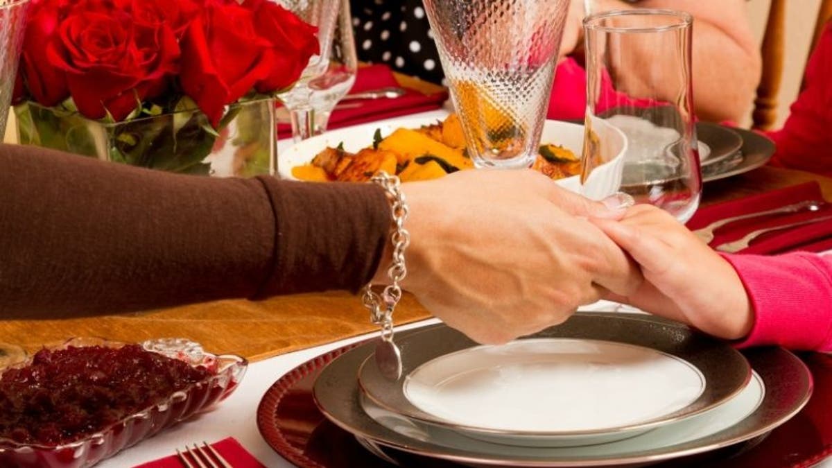 thanksgiving table