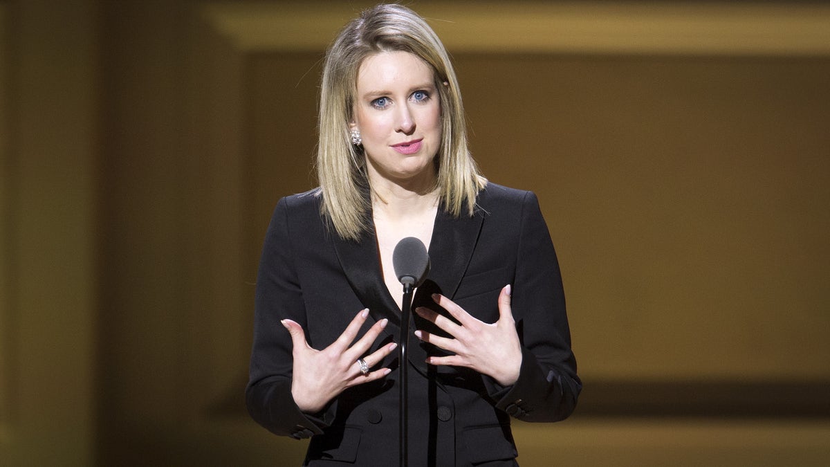 Theranos Chief Executive Officer Elizabeth Holmes speaks on stage at the Glamour Women of the Year Awards where she receives an award, in the Manhattan borough of New York November 9, 2015. REUTERS/Carlo Allegri/File Photo - RTX2KCH2