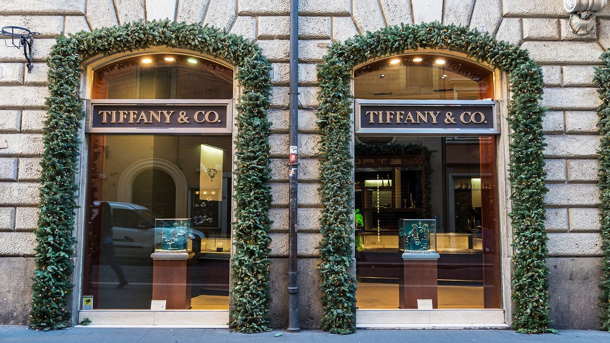 tiffany and co istock