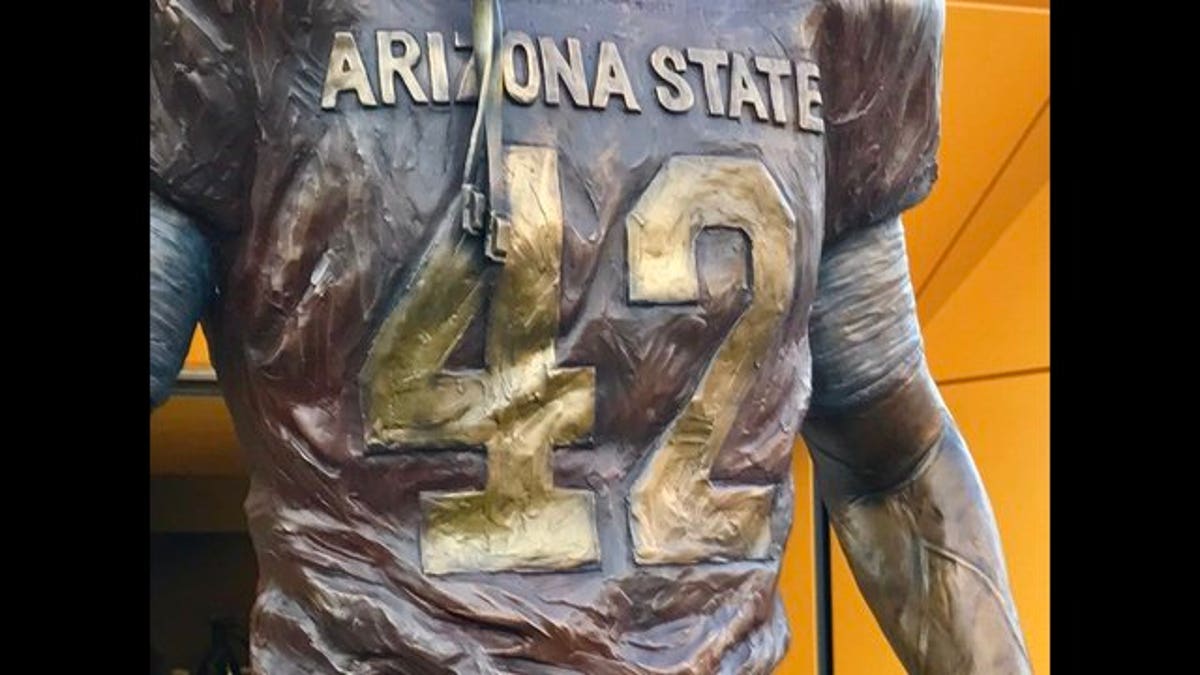 ASU sets up potentially iconic new tradition with Pat Tillman statue.