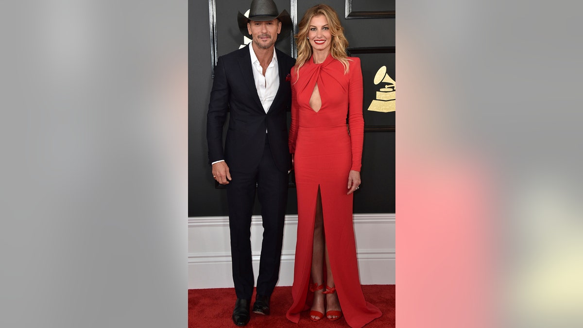 tim mcgraw faith hill ap grammys 2017