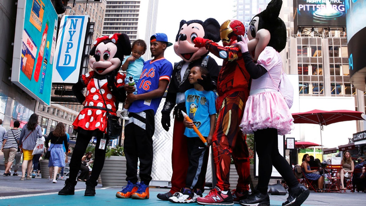 times square entertainers reut