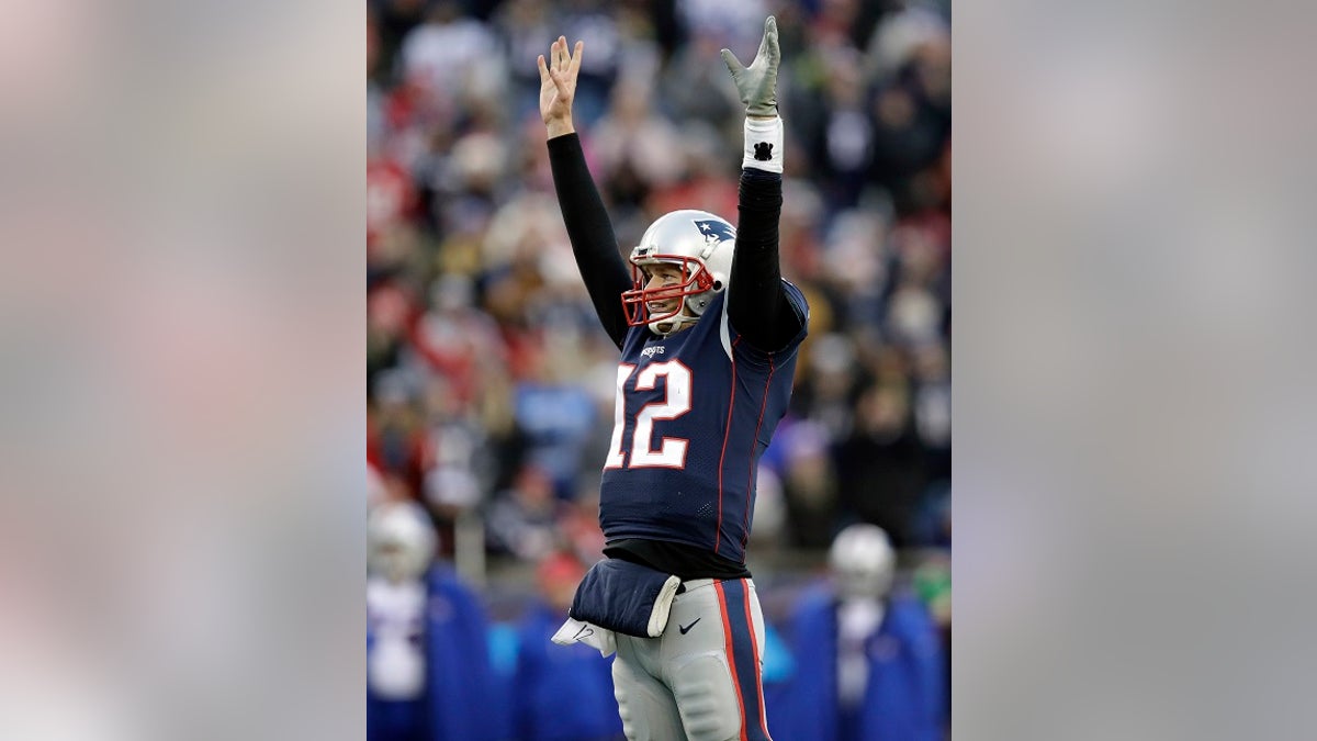 492eeec8-tom brady