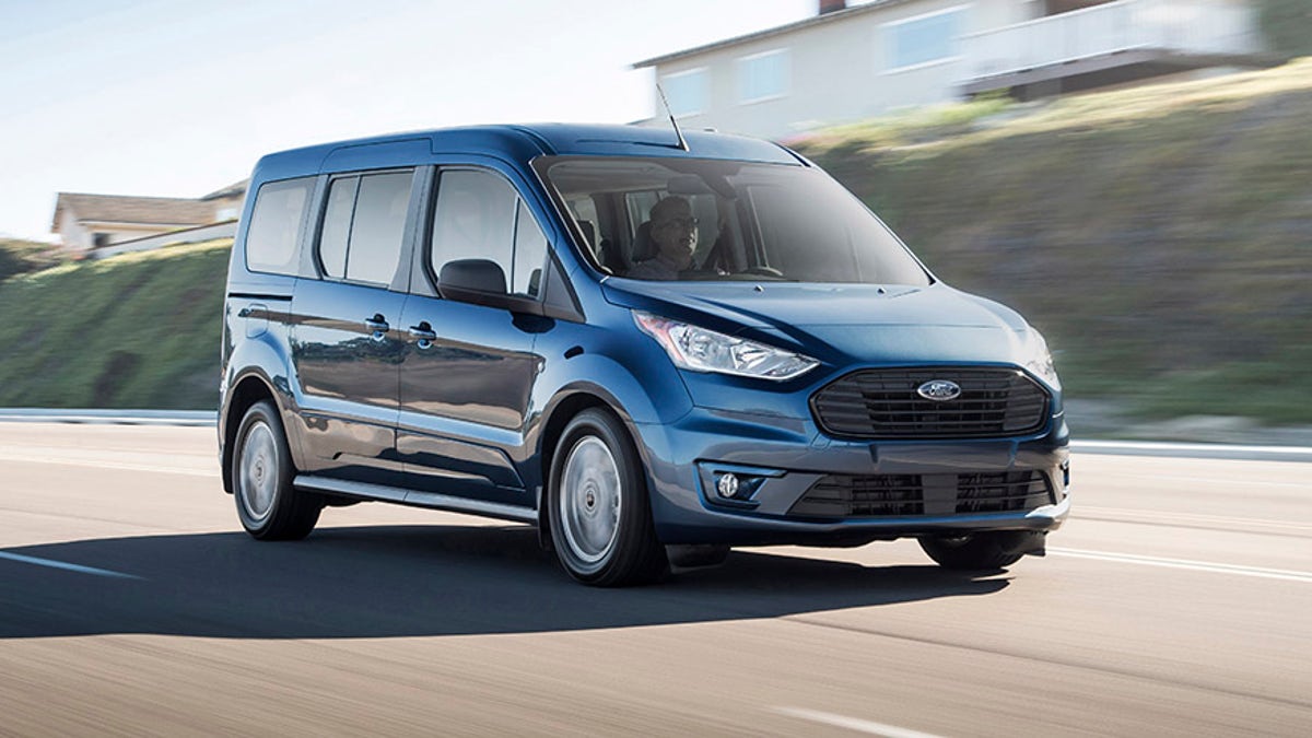 With space for up to seven, 2019 Ford Transit Connect Wagon easily switches from work to play to accommodate entrepreneurial small business needs, hobbies and grandkids. Transit Connect Wagon offers segment-exclusive diesel engine and new driver-assist technologies, including standard Automatic Emergency Braking.