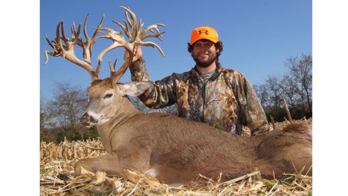 World record deals non typical whitetail