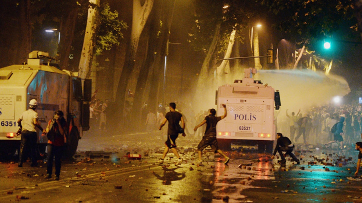ba880f3e-Turkey Protest