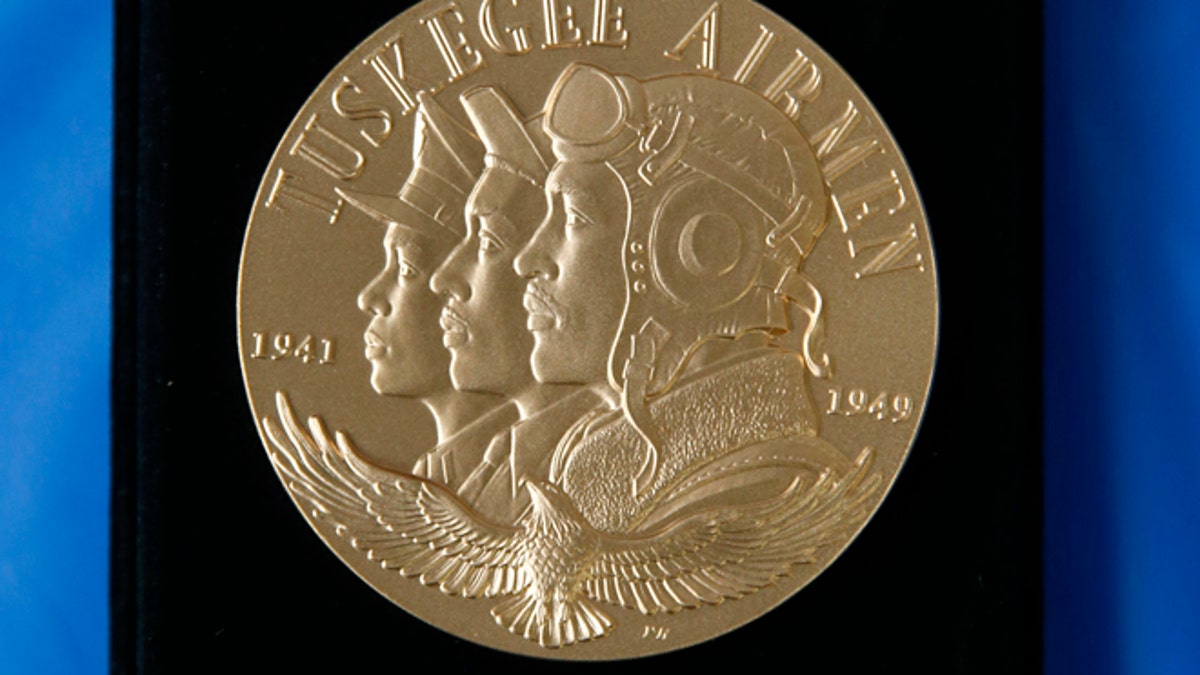 b435c052-medal