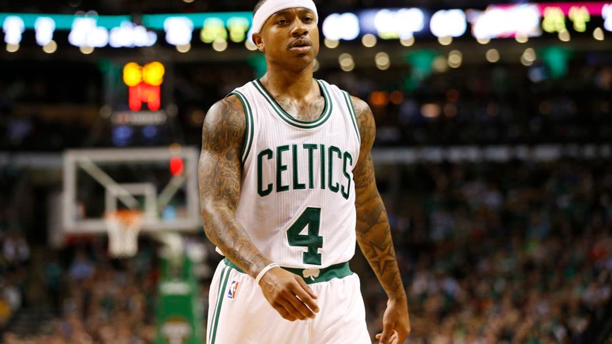 Isaiah Thomas leads Celtics after sister killed in car accident