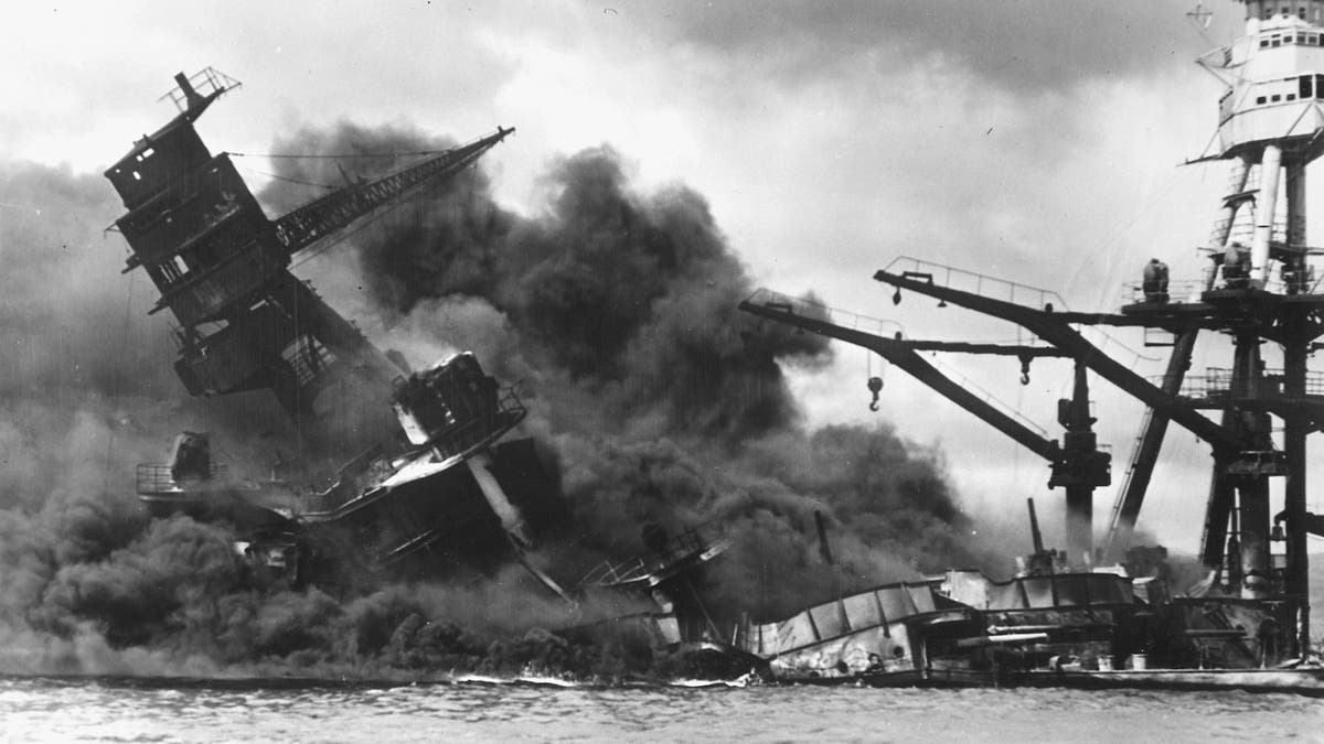 uss arizona bombed