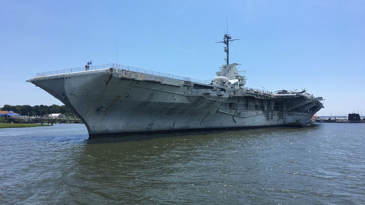 USS Yorktown Clint Henderson