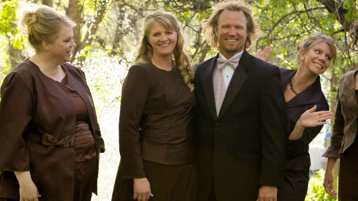 1f5cb166-Sister Wives Bigamy