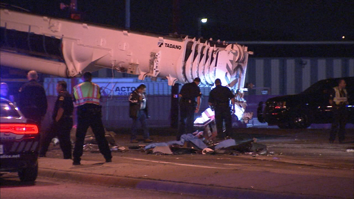 crane accident dallas