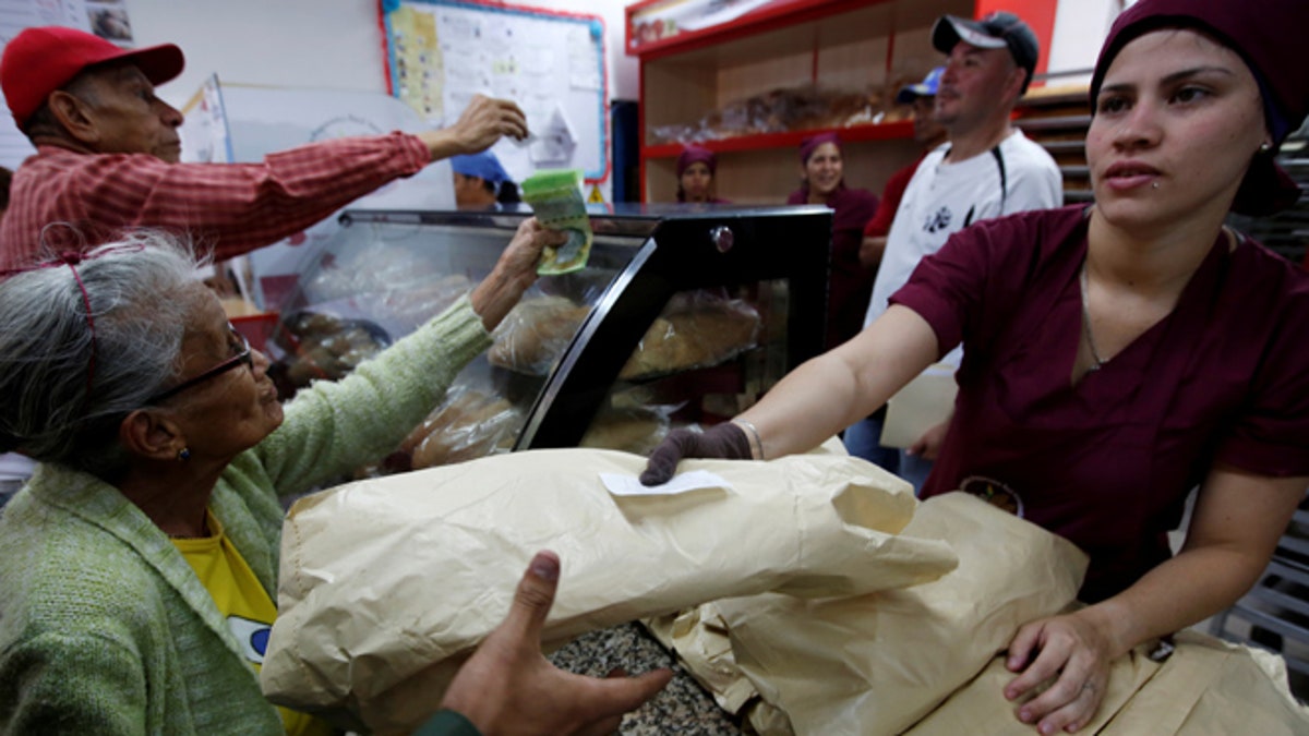 venezuela-bread-store