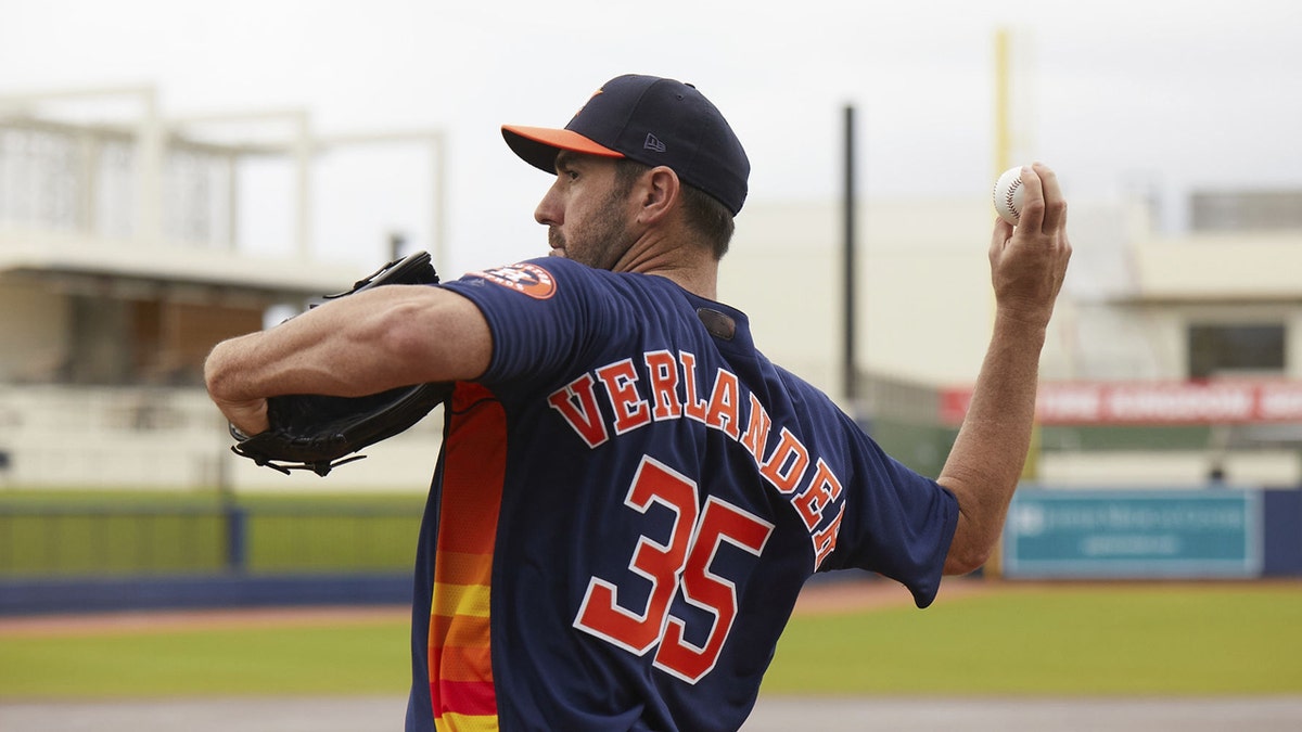 Verladner pitching