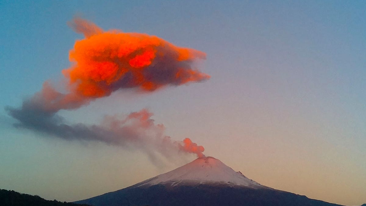 volcano mexico city AP