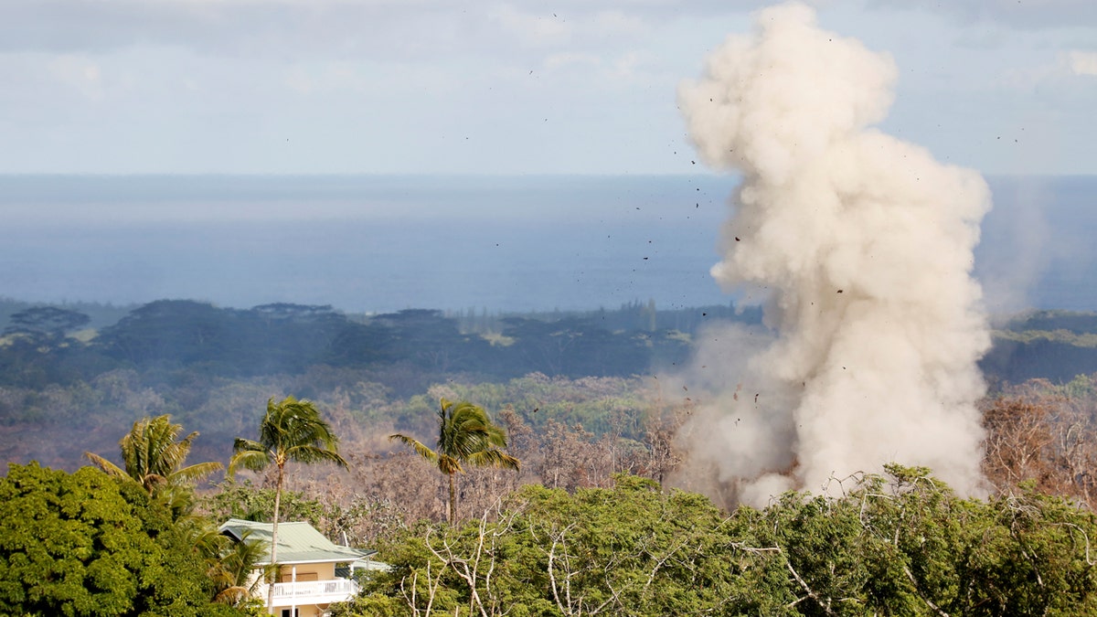 8f2b3e62-Hawaii Volcano 3