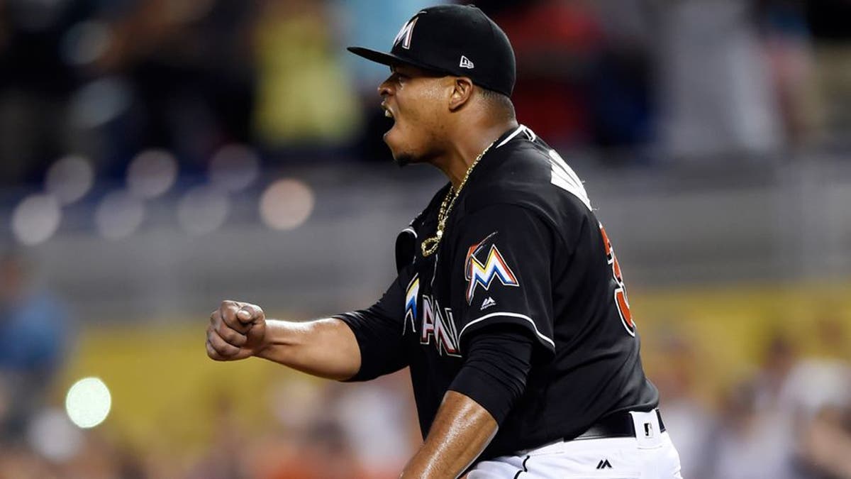 D-back tidak terkena pukulan Edison Volquez dari Marlins