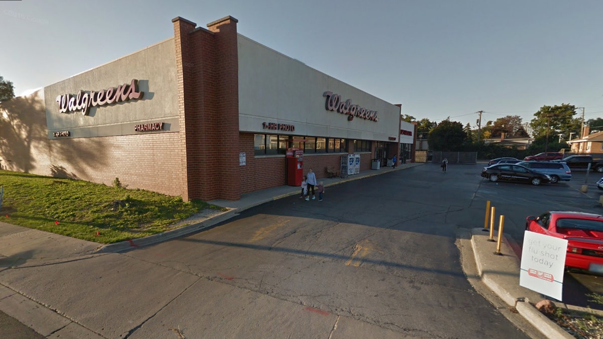 Walgreen's illinois google maps