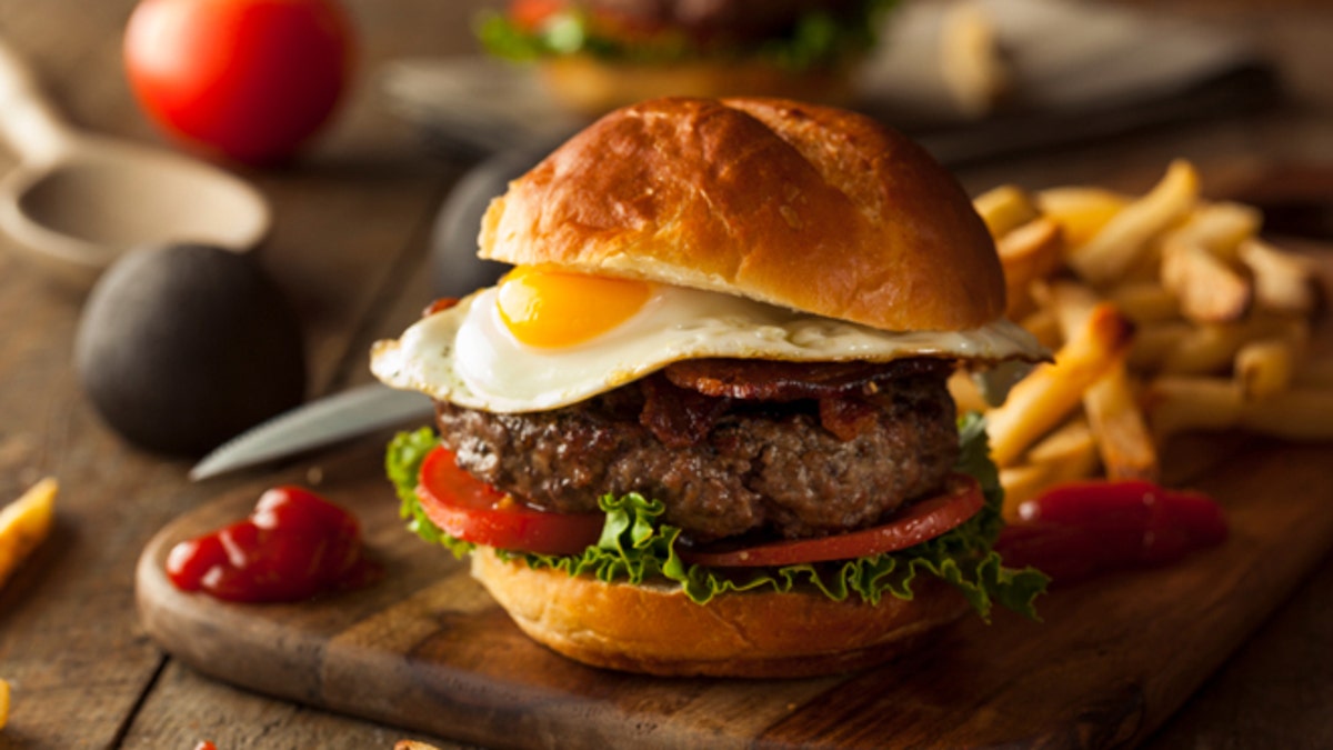 Homemmade Bacon Hamburger with Egg