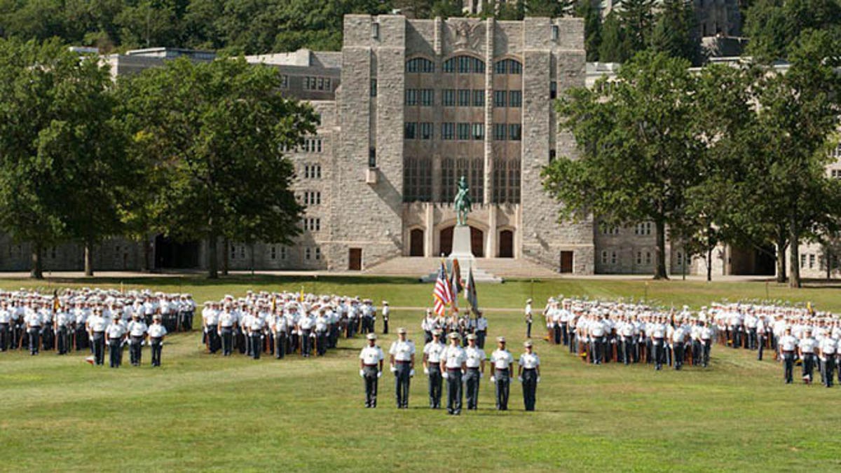 Cadetes de West Point em formação. (Academia Militar dos EUA)
