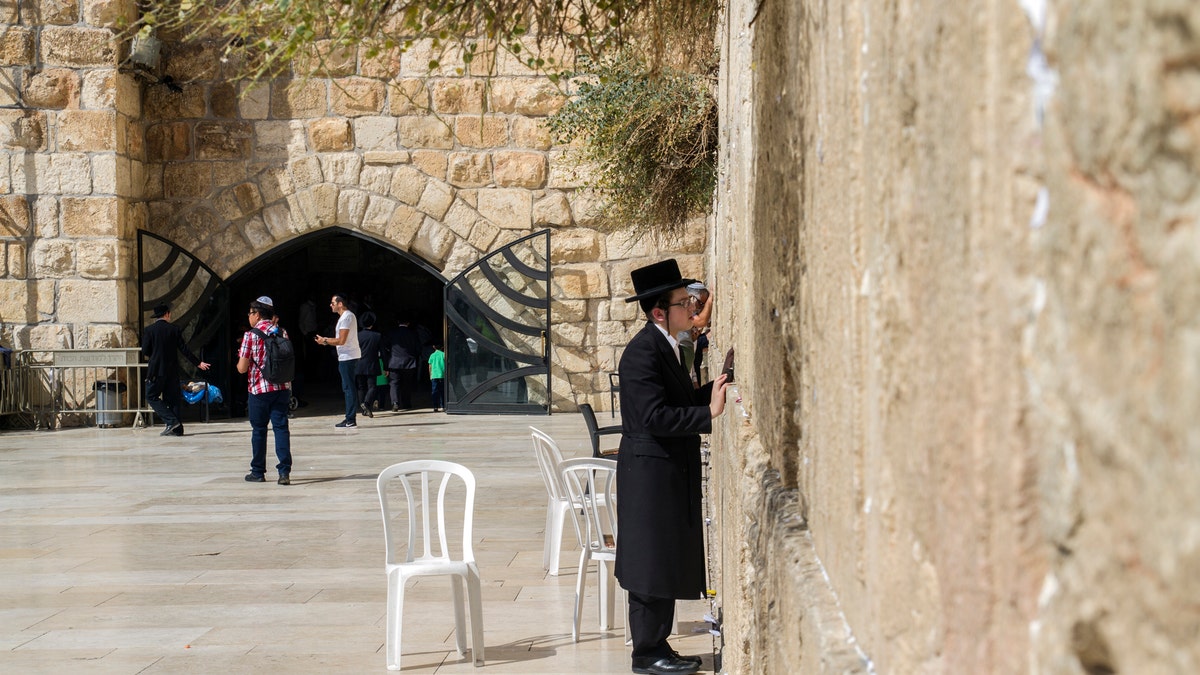 WesternWall4