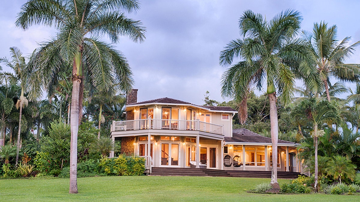 will smith hawaii home